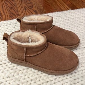Never Worn UGG Classic Ultra Mini - Chestnut Size 7